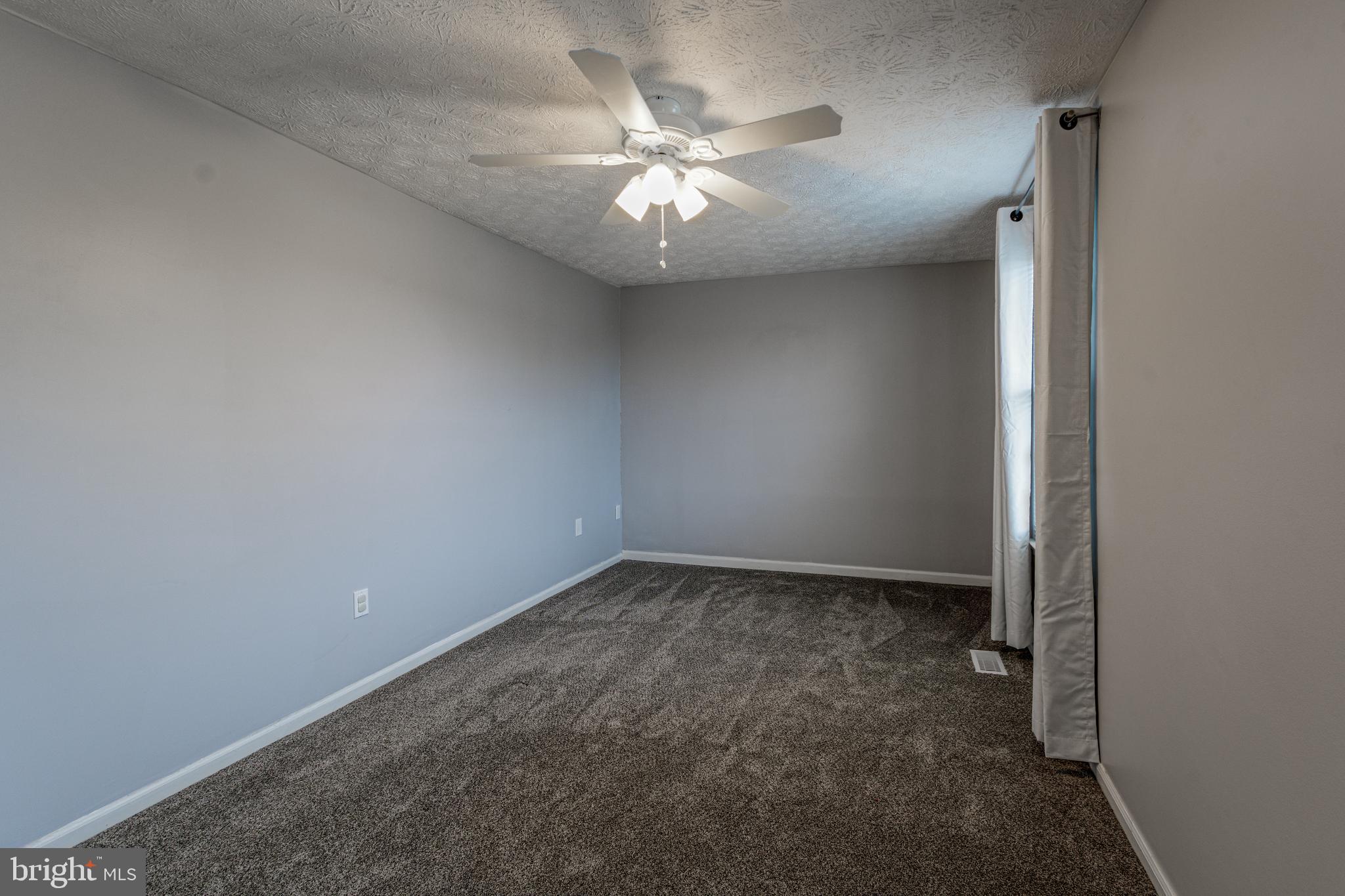 UPTON VILLAGE NORTH - Residential