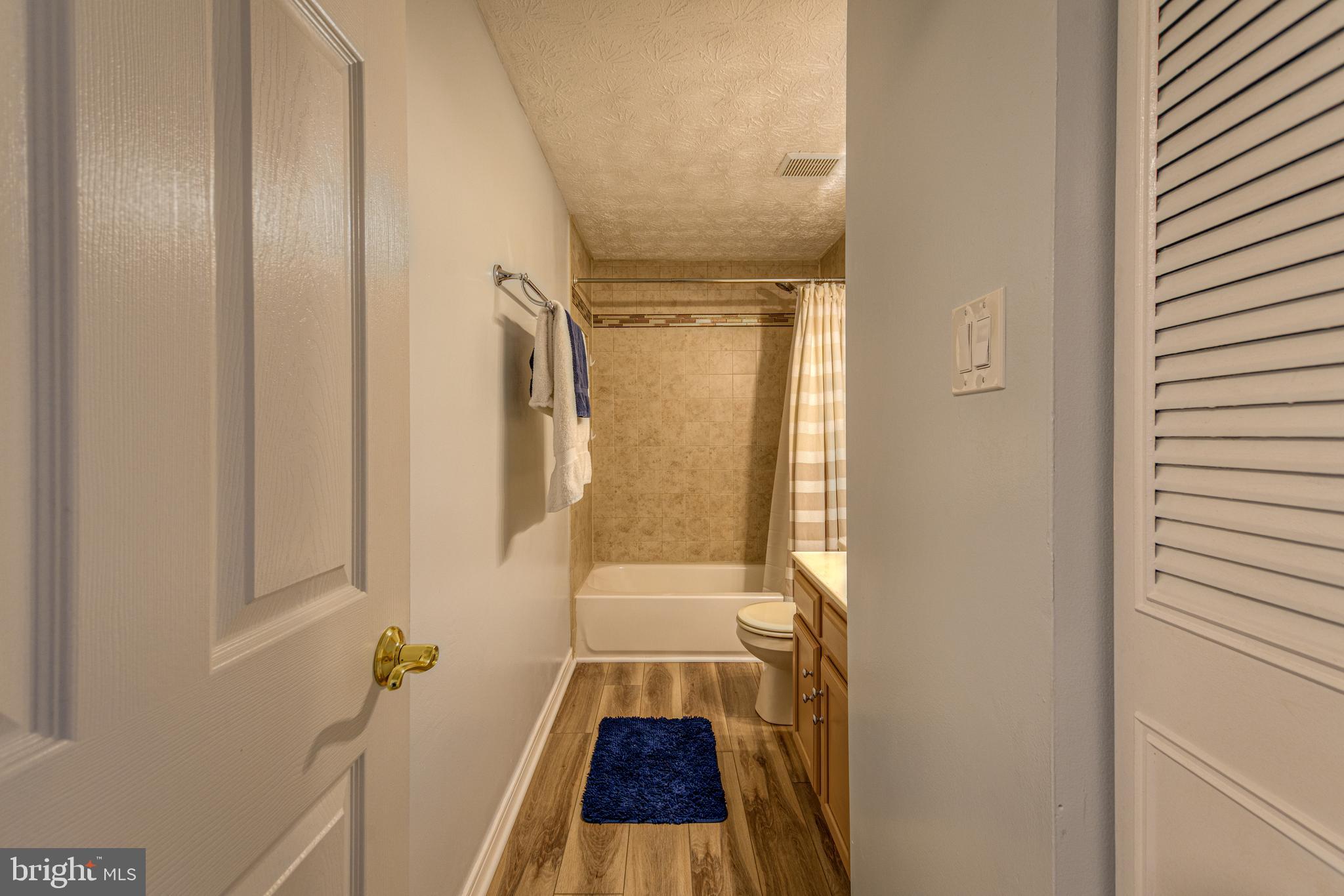 UPTON VILLAGE NORTH - Residential