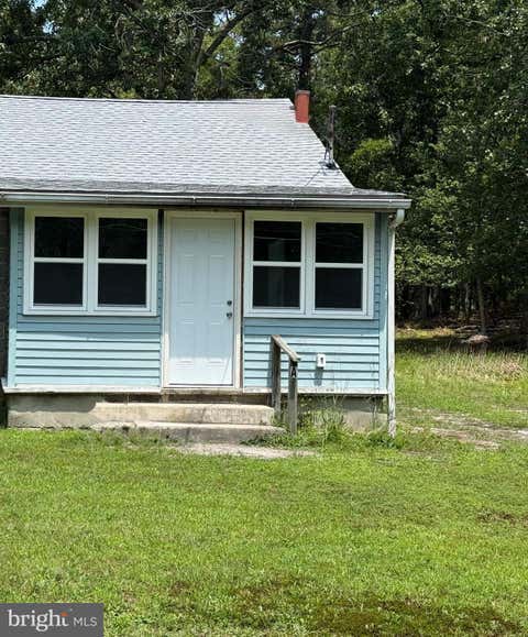 Townhouse For Rent - 4001 N Lakeshore Drive<br/> Burlington County, BROWNS MILLS, NJ 08015