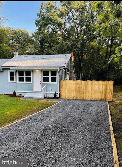 Townhouse For Rent - 4001 N Lakeshore Drive<br/> BROWNS MILLS, NJ 08015