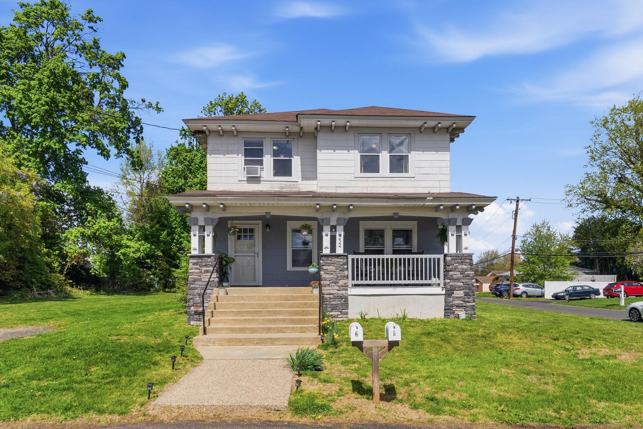 HORSHAM MEADOWS - Residential Income