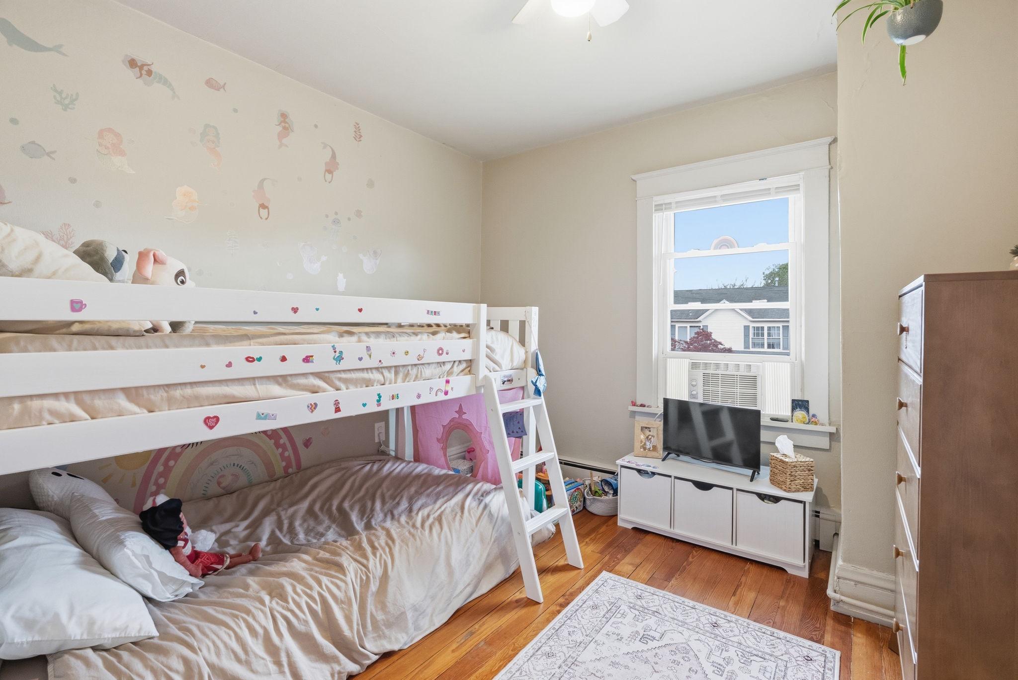 HORSHAM MEADOWS - Residential Income