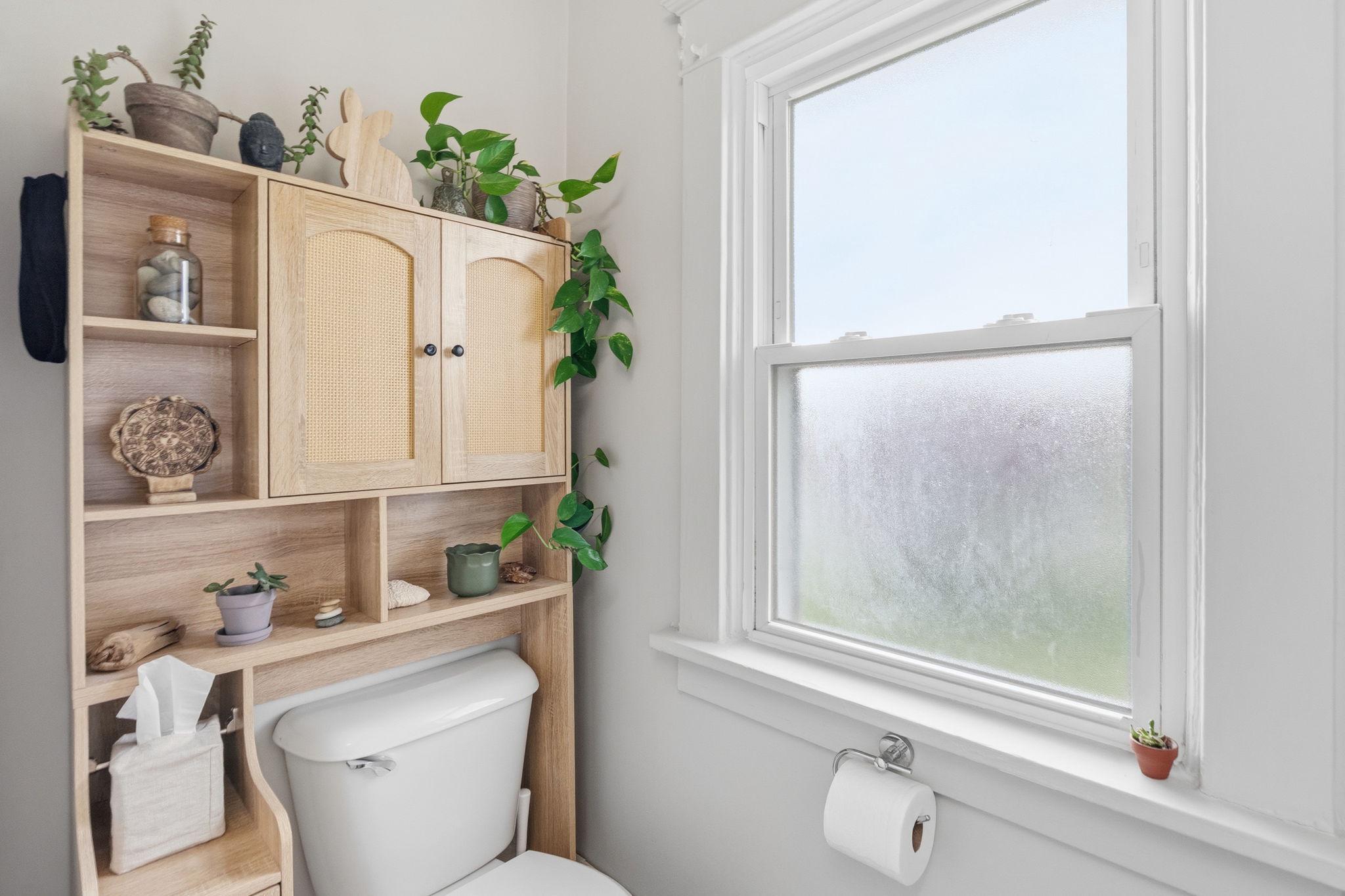 HORSHAM MEADOWS - Residential Income