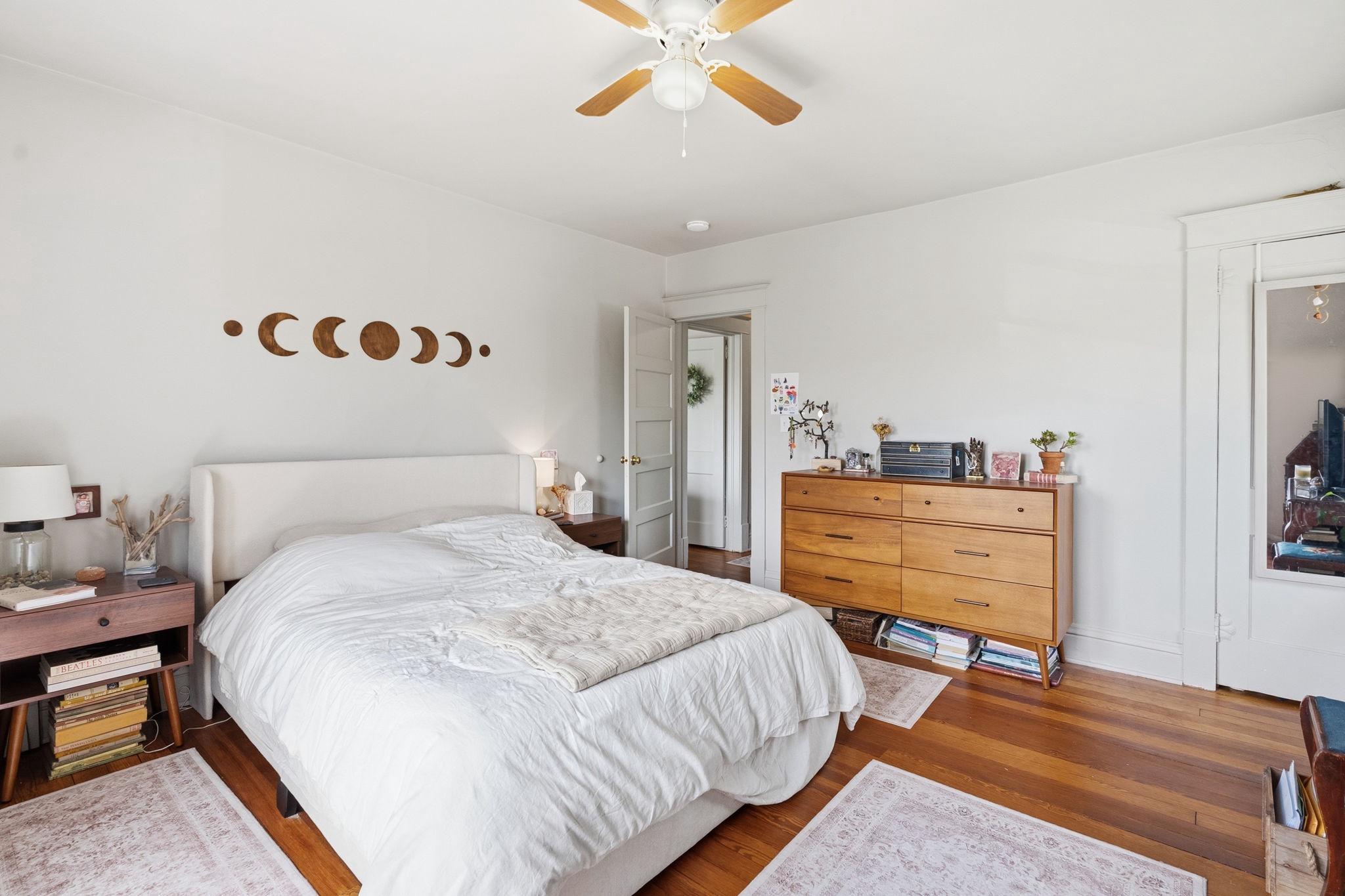 HORSHAM MEADOWS - Residential Income