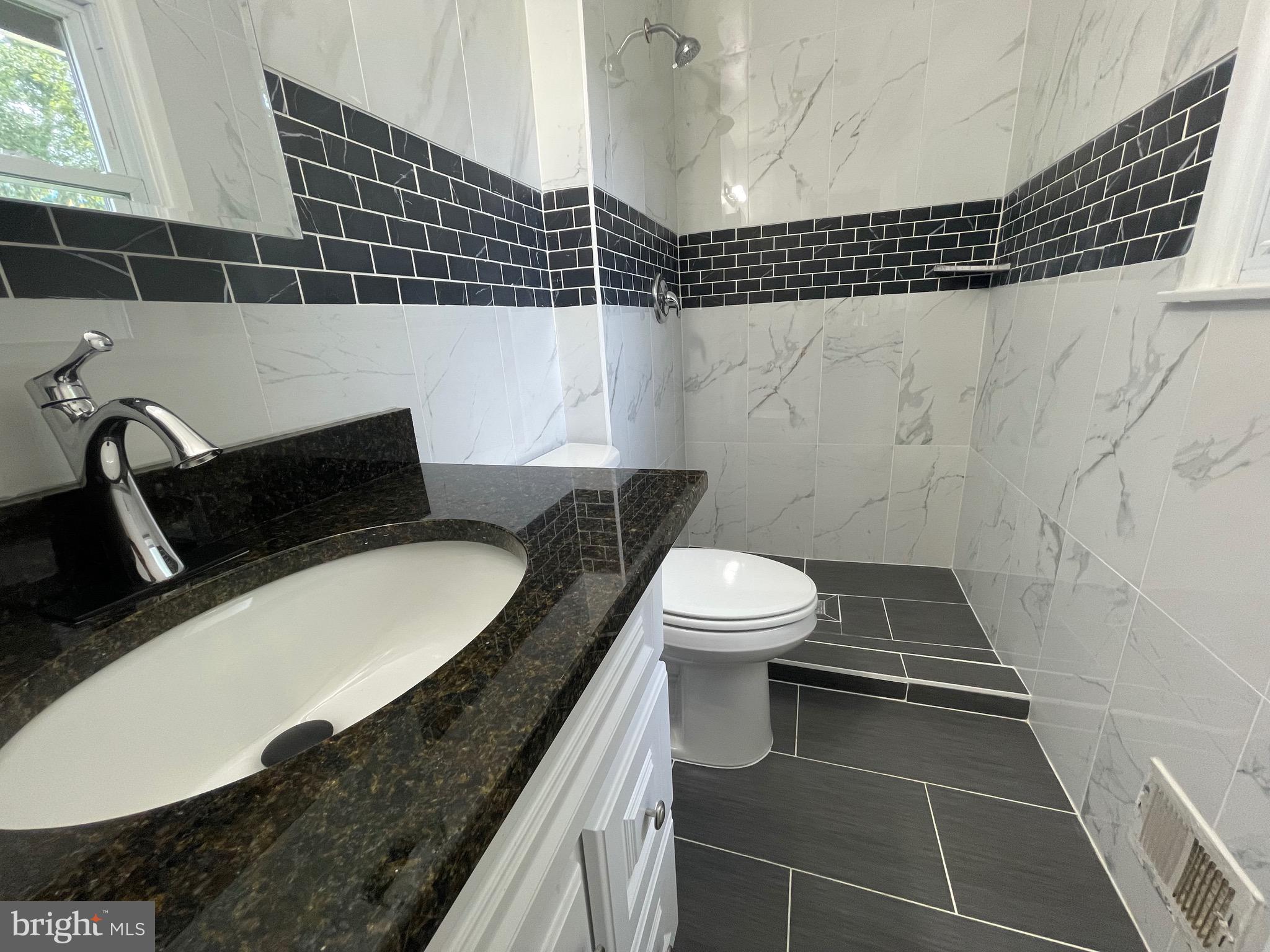 ASHFORD - Residential Lease