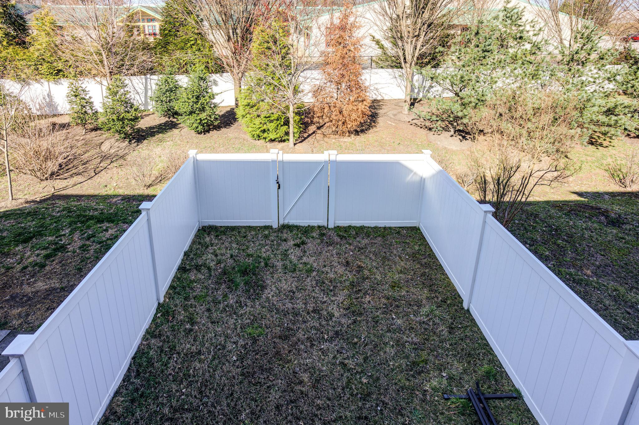 THE POINTE AT TANYARD SPRINGS - Residential