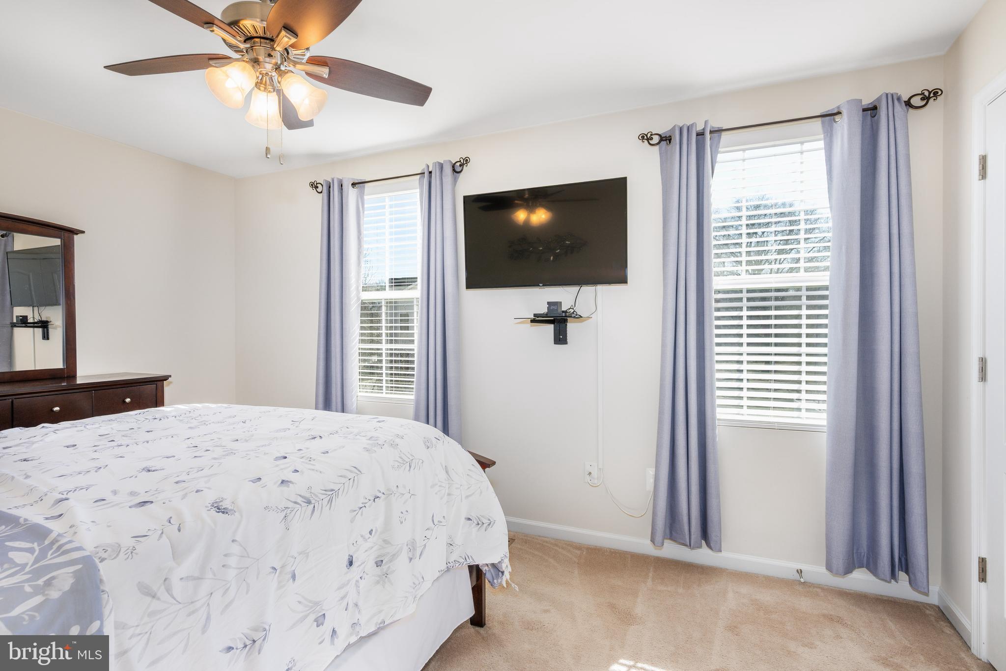 THE POINTE AT TANYARD SPRINGS - Residential