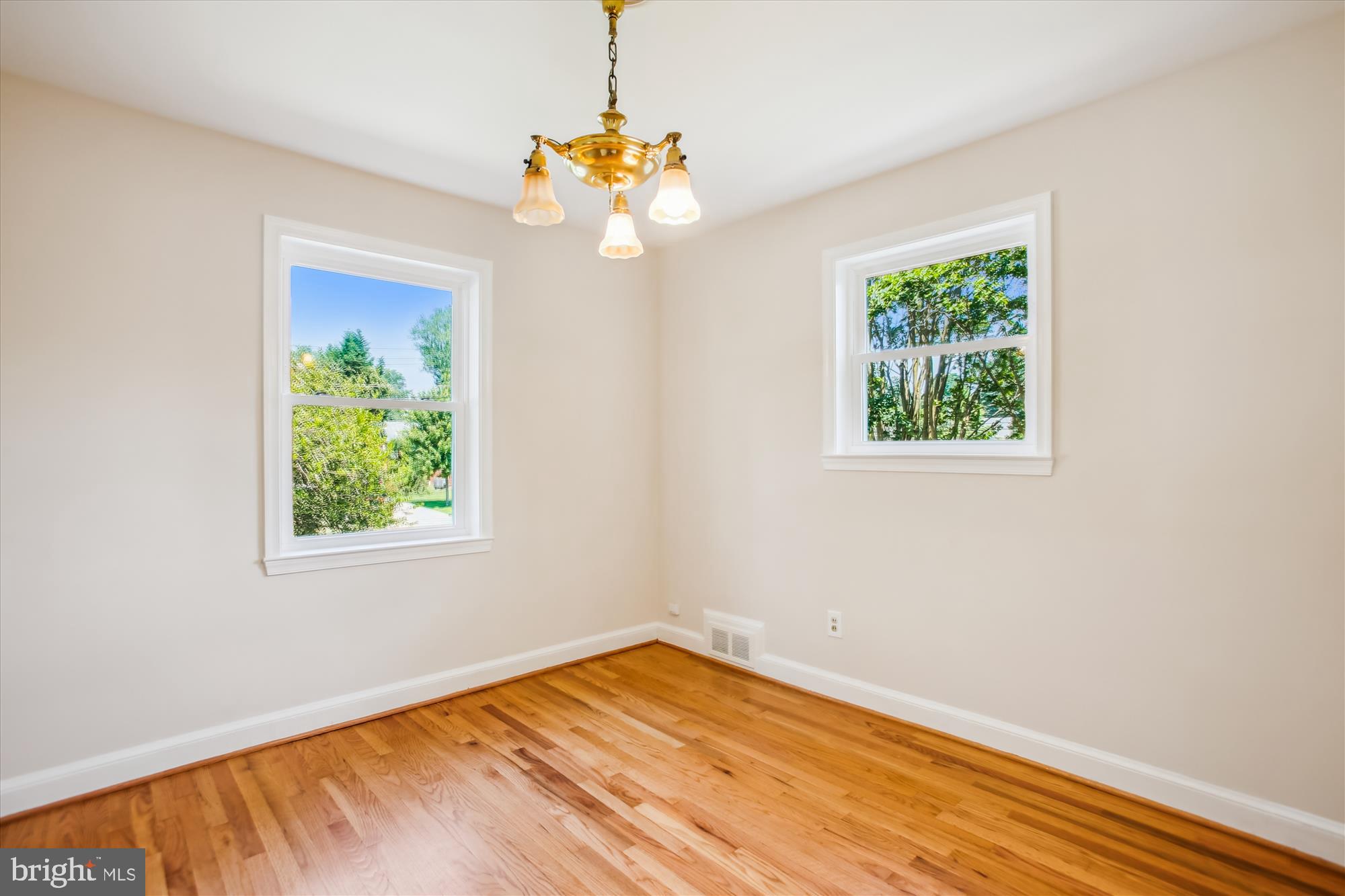 SPRINGFIELD - Residential