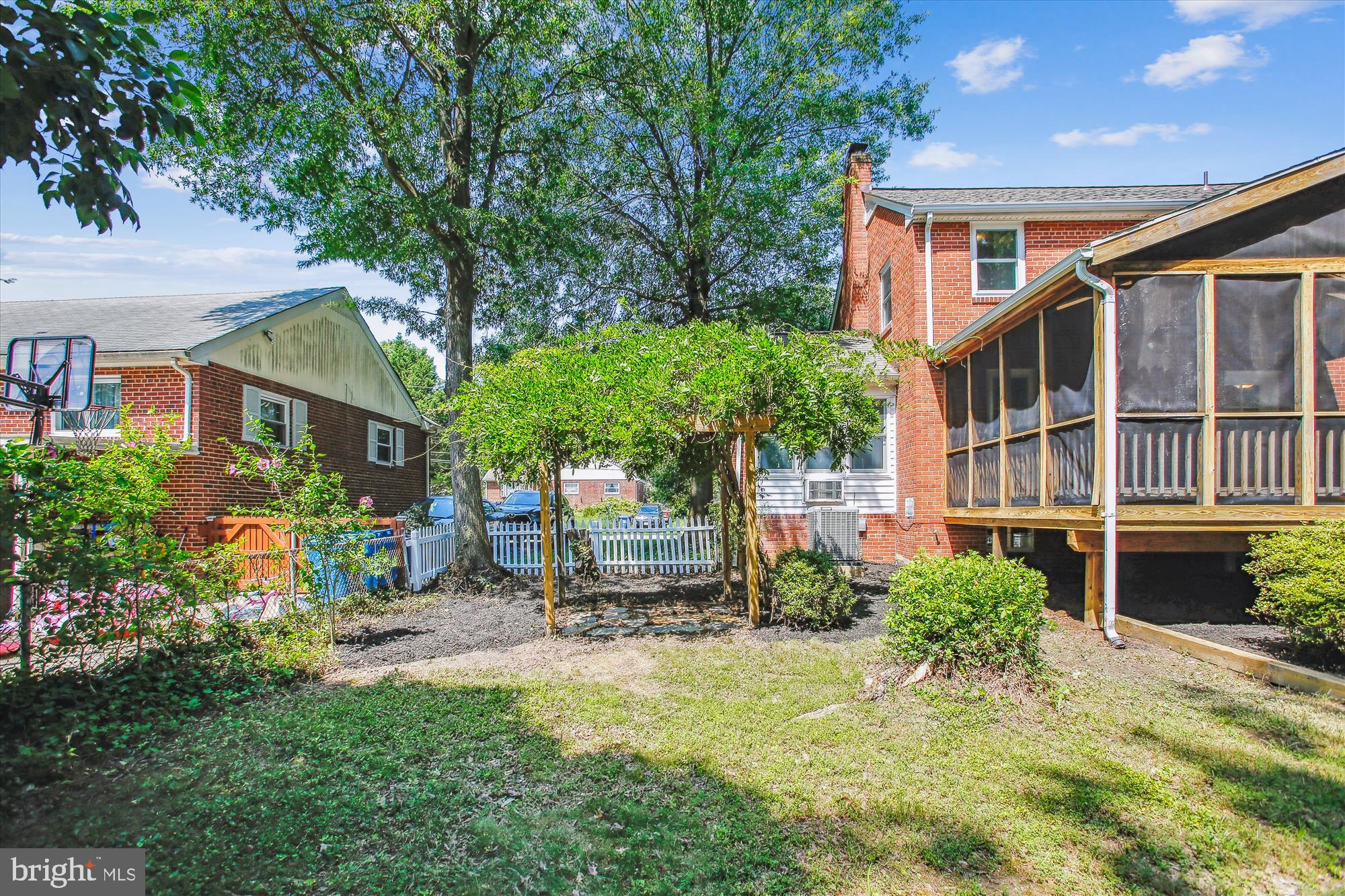 SPRINGFIELD - Residential