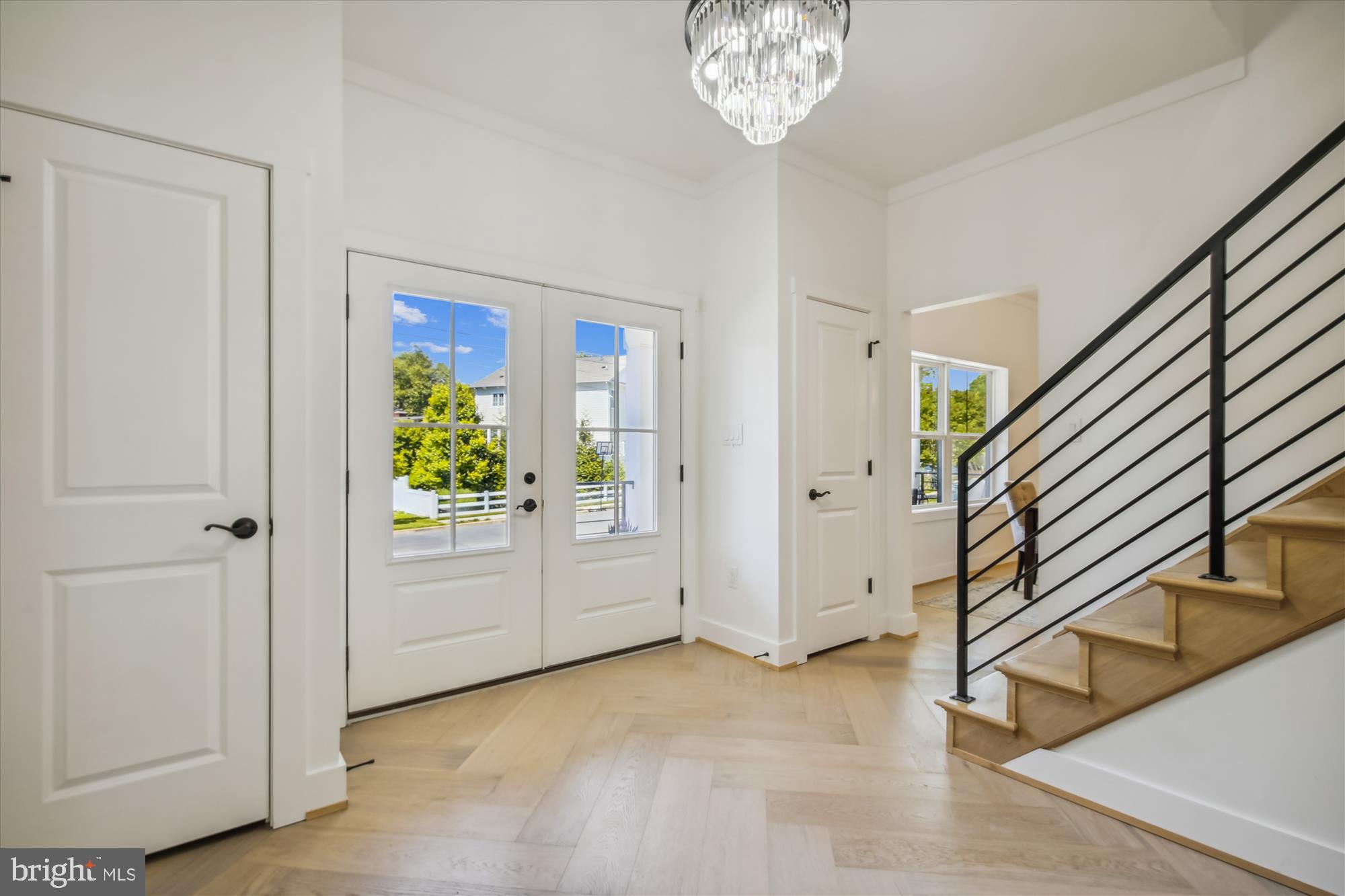 VIENNA WOODS - Residential