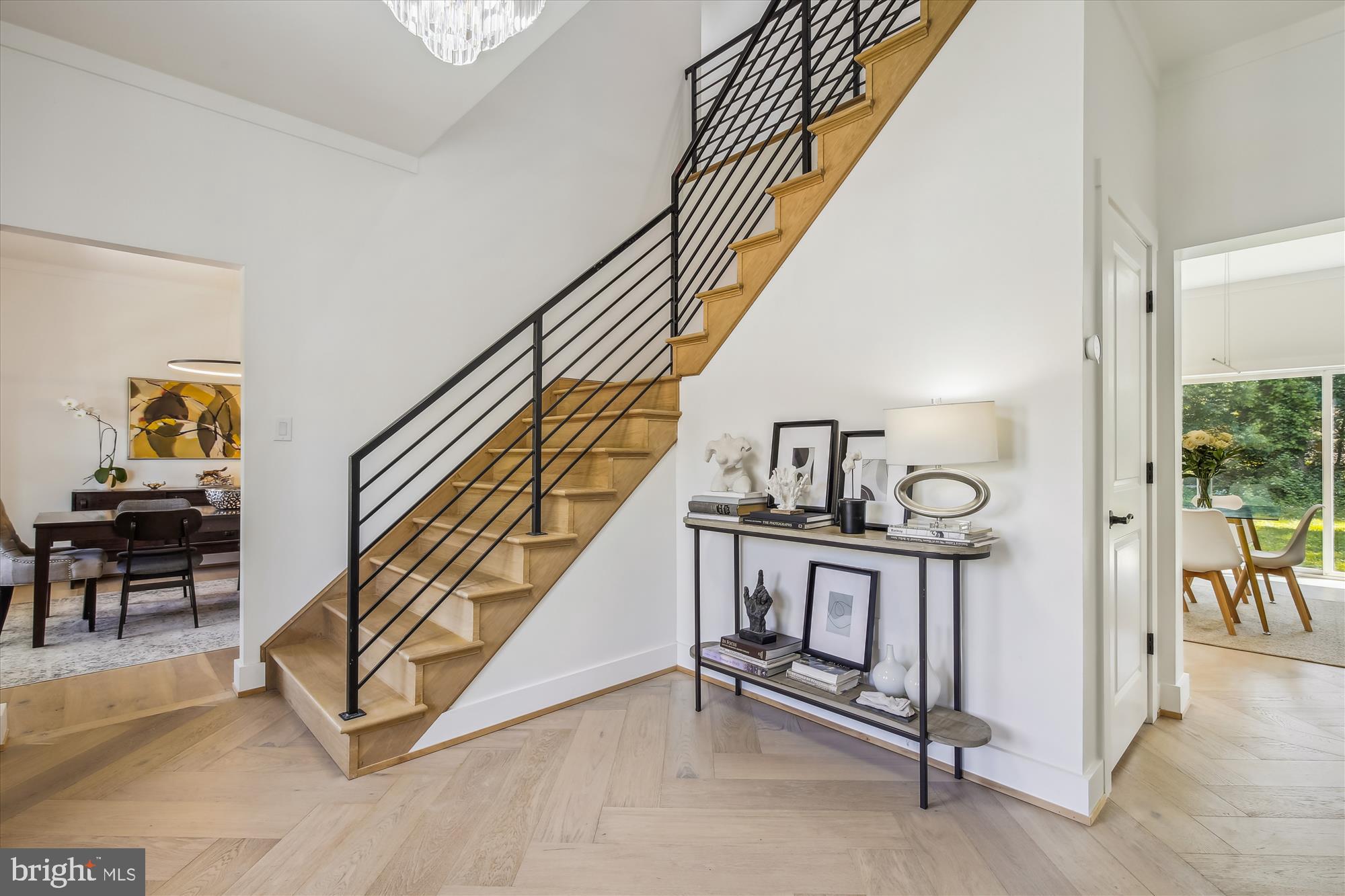 VIENNA WOODS - Residential