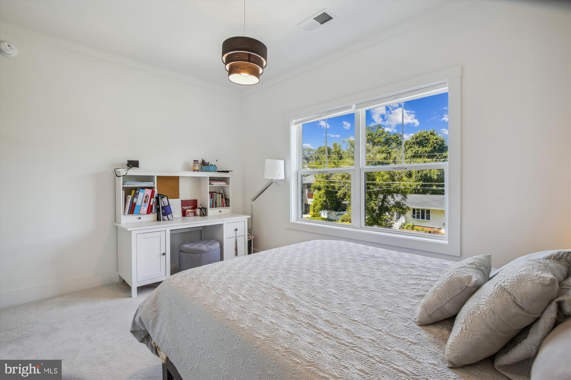 VIENNA WOODS - Residential