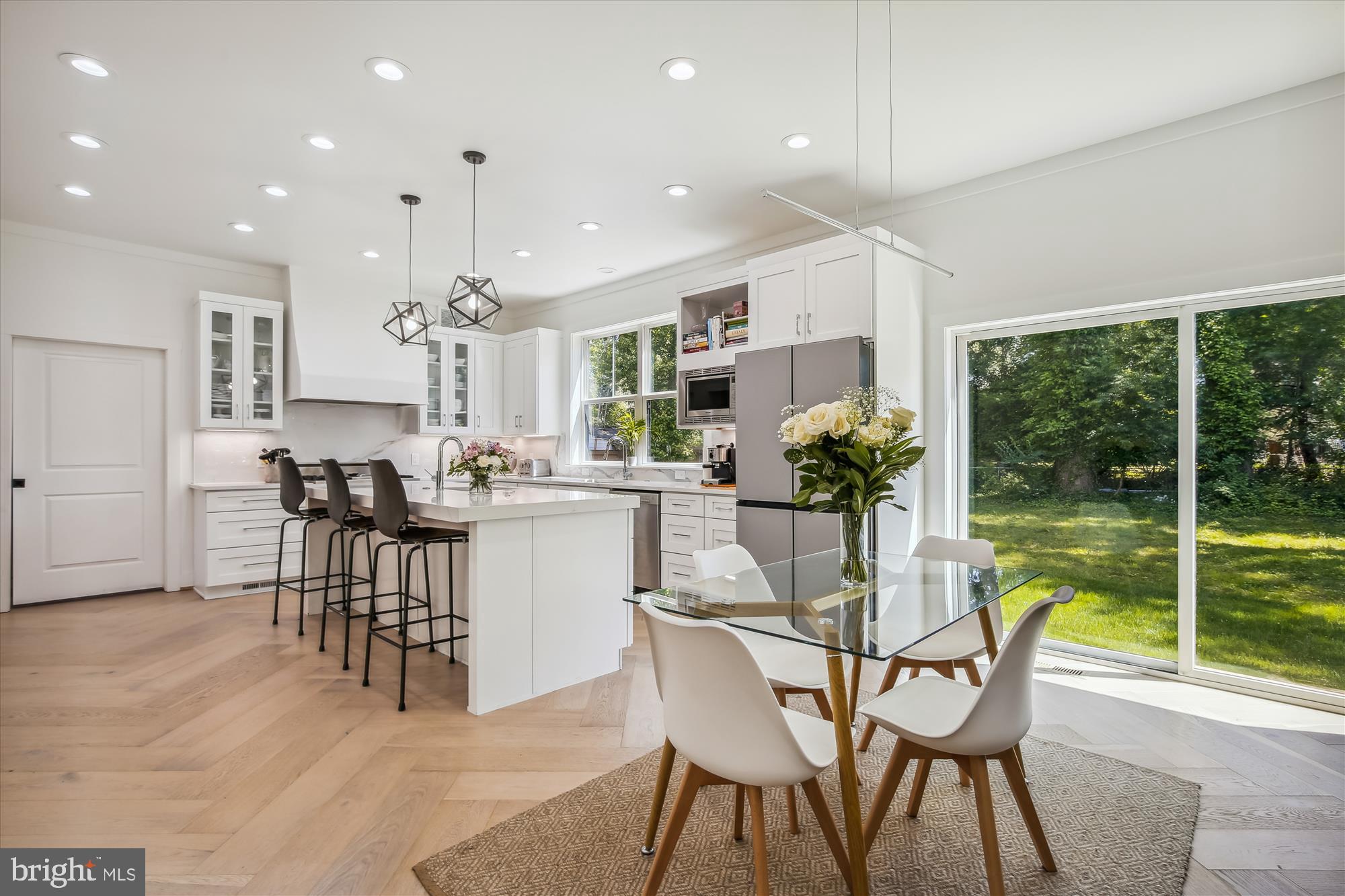 VIENNA WOODS - Residential