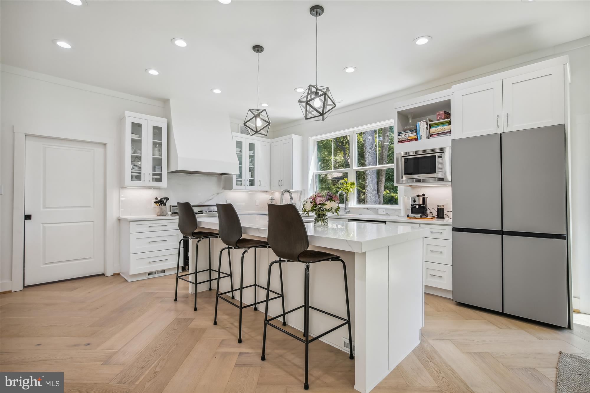 VIENNA WOODS - Residential