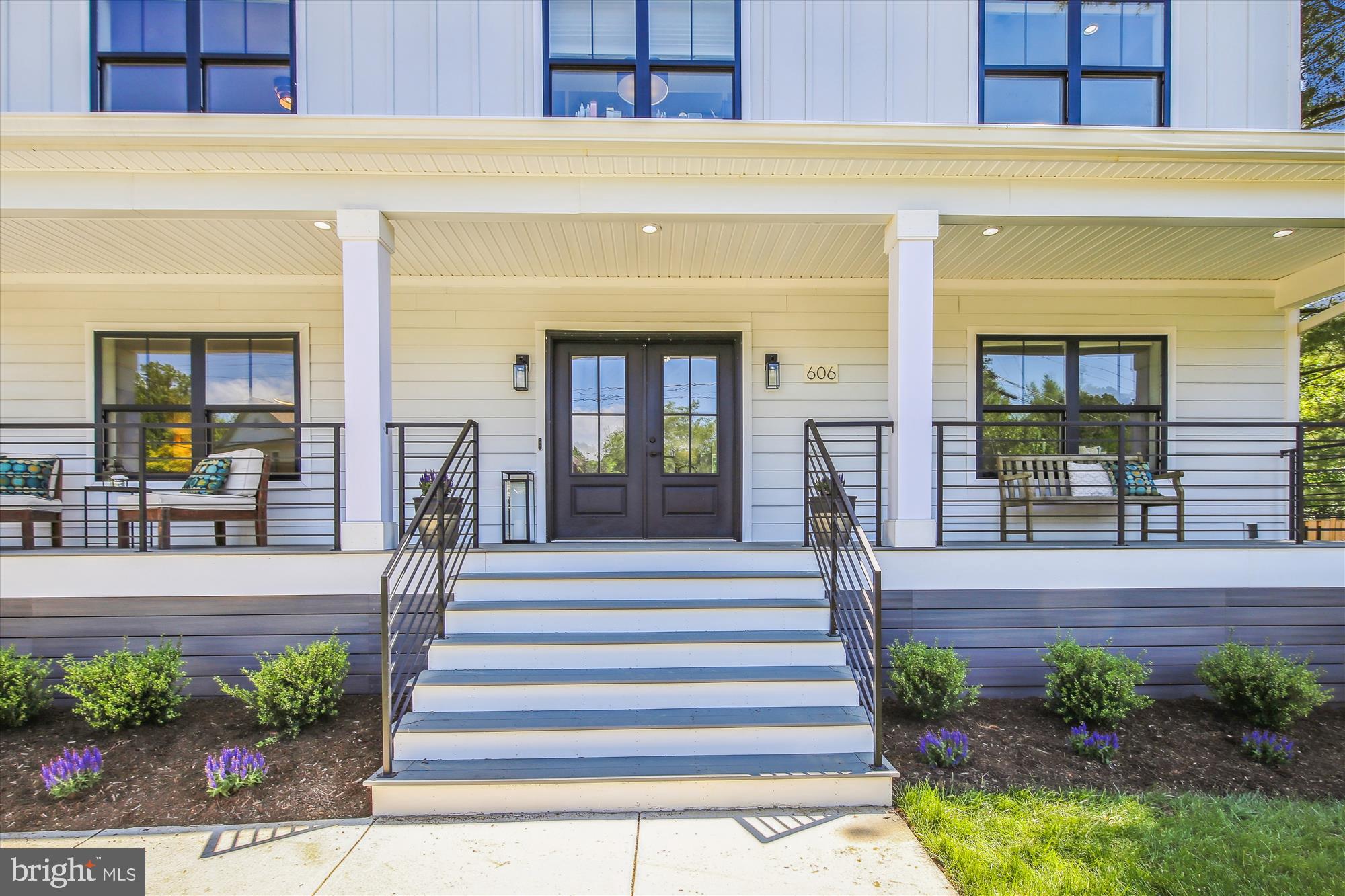 VIENNA WOODS - Residential