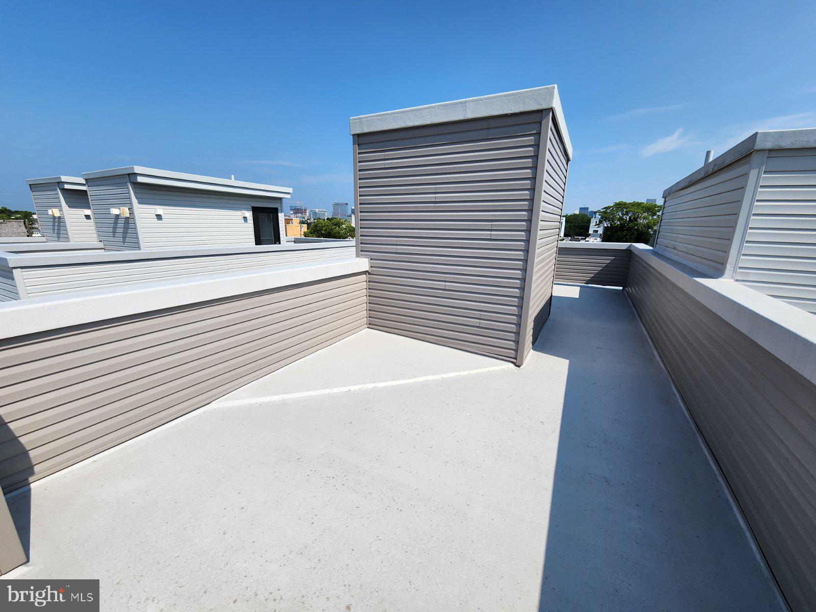 POINT BREEZE - Residential Lease