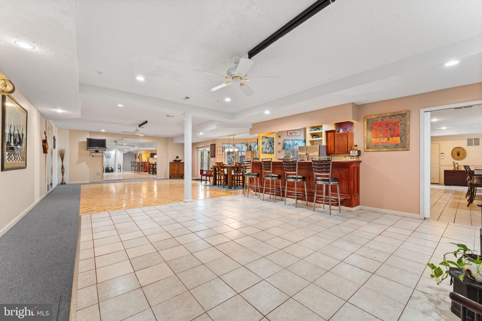 CHELTENHAM - Residential