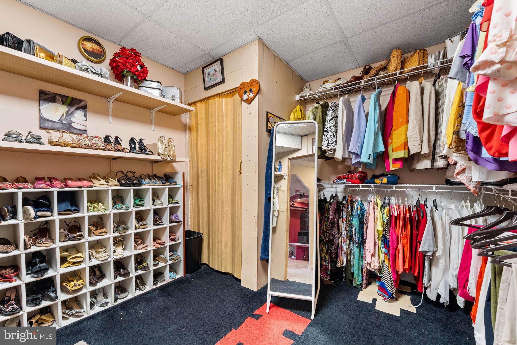 CHELTENHAM - Residential