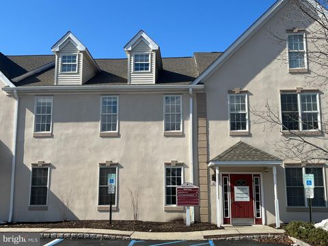 Photo of 4 Walter E Foran Boulevard #309, FLEMINGTON, NJ 08822 (MLS # NJHT2004644)