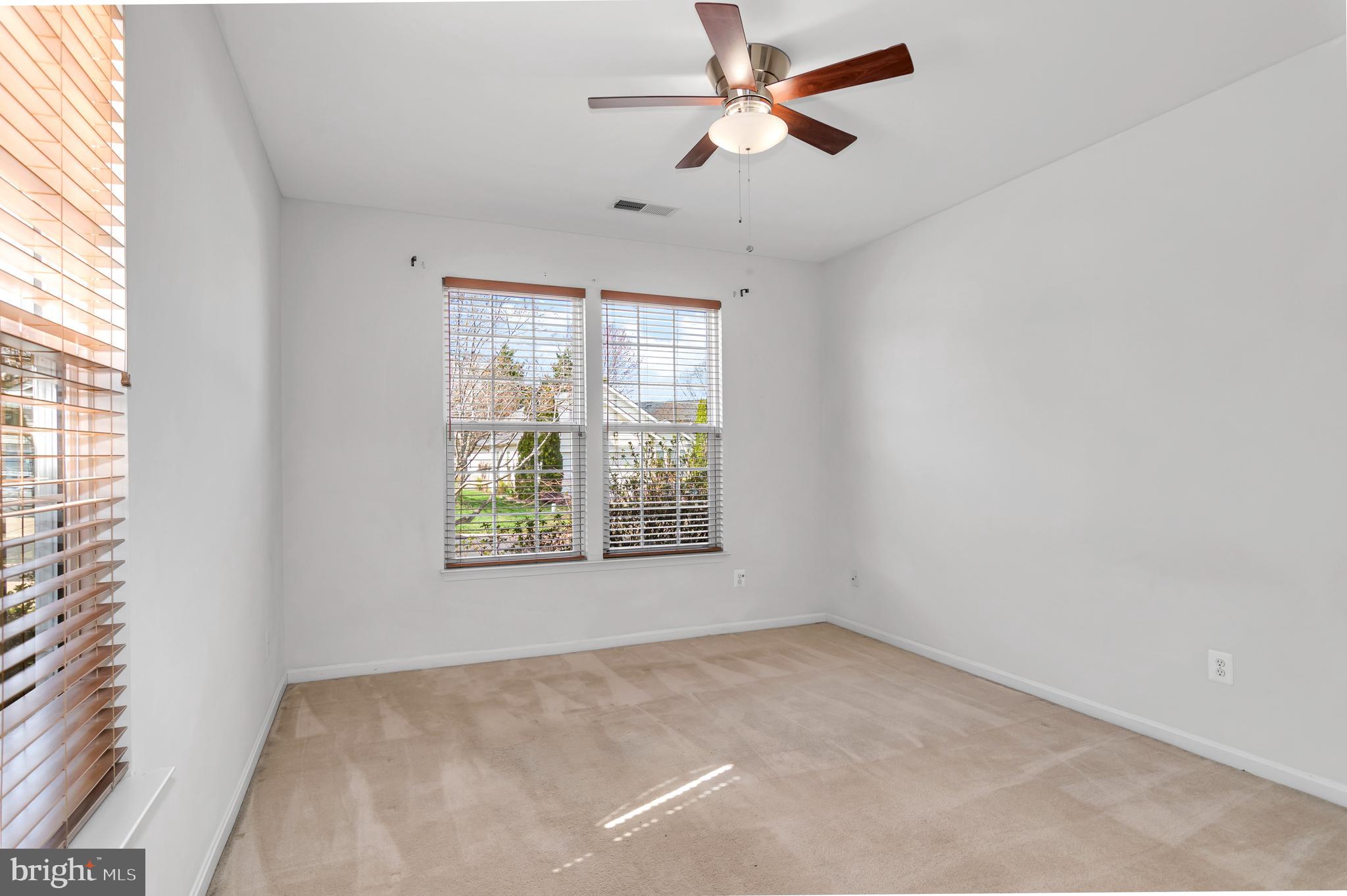 FOUR SEASONS IN HISTORIC VIRGINIA - Residential