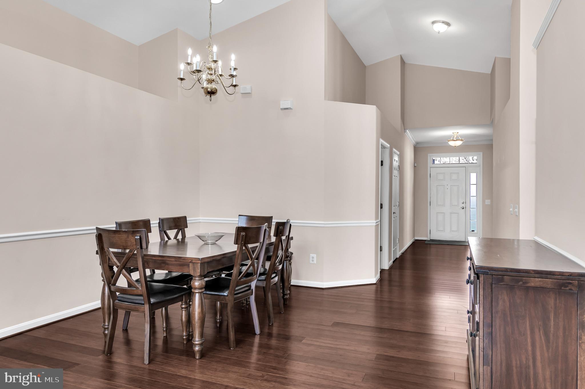 FOUR SEASONS IN HISTORIC VIRGINIA - Residential