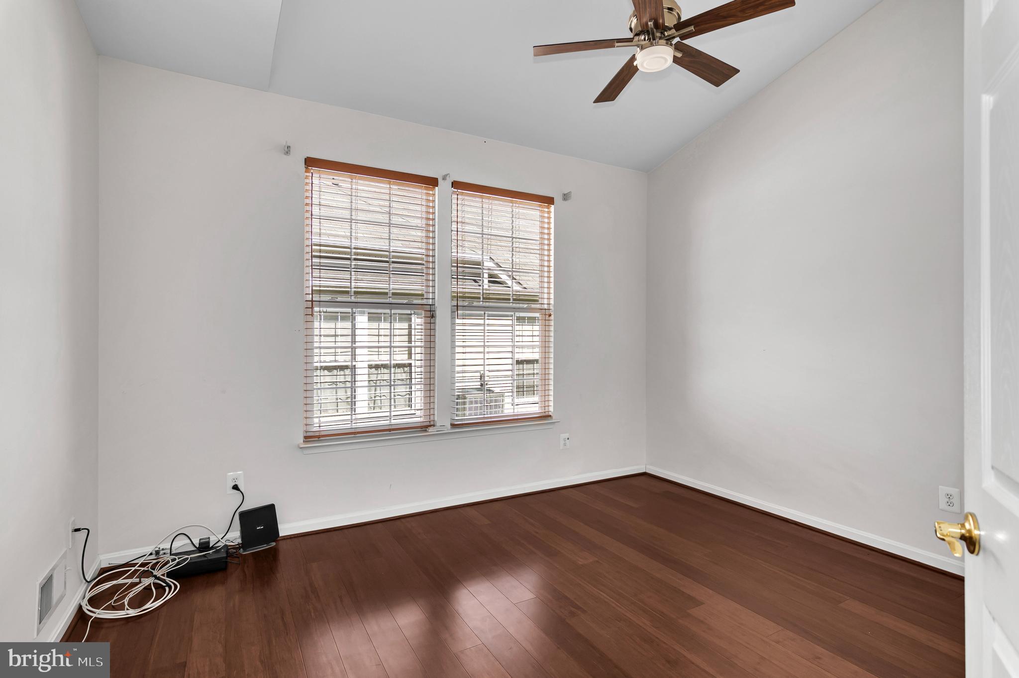 FOUR SEASONS IN HISTORIC VIRGINIA - Residential