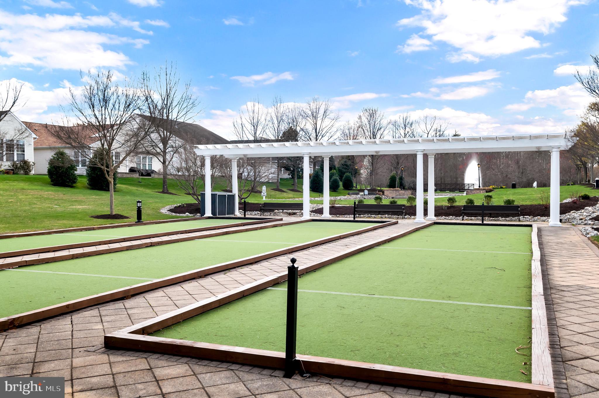 FOUR SEASONS IN HISTORIC VIRGINIA - Residential