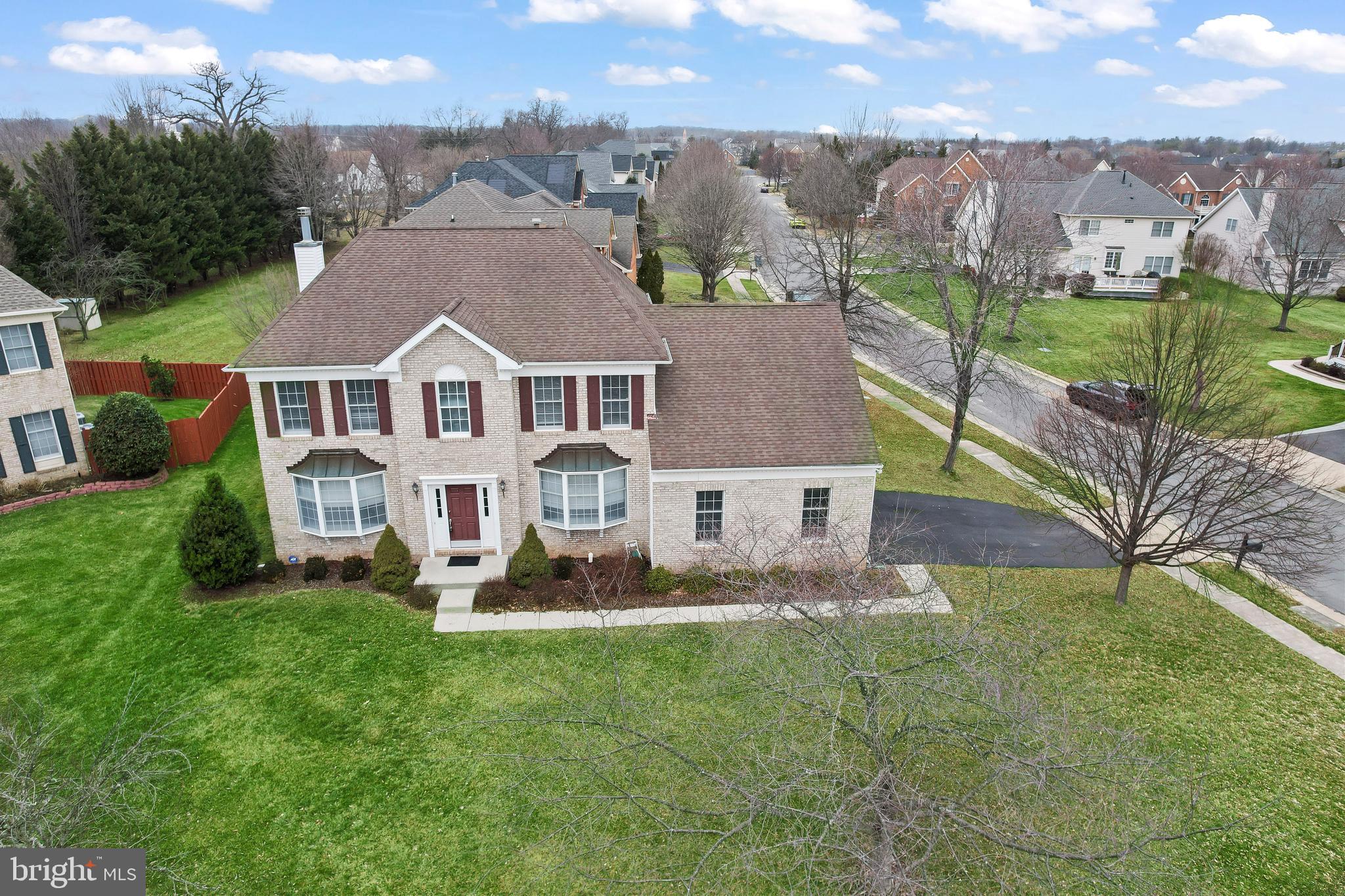 FARMWELL HUNT - Residential