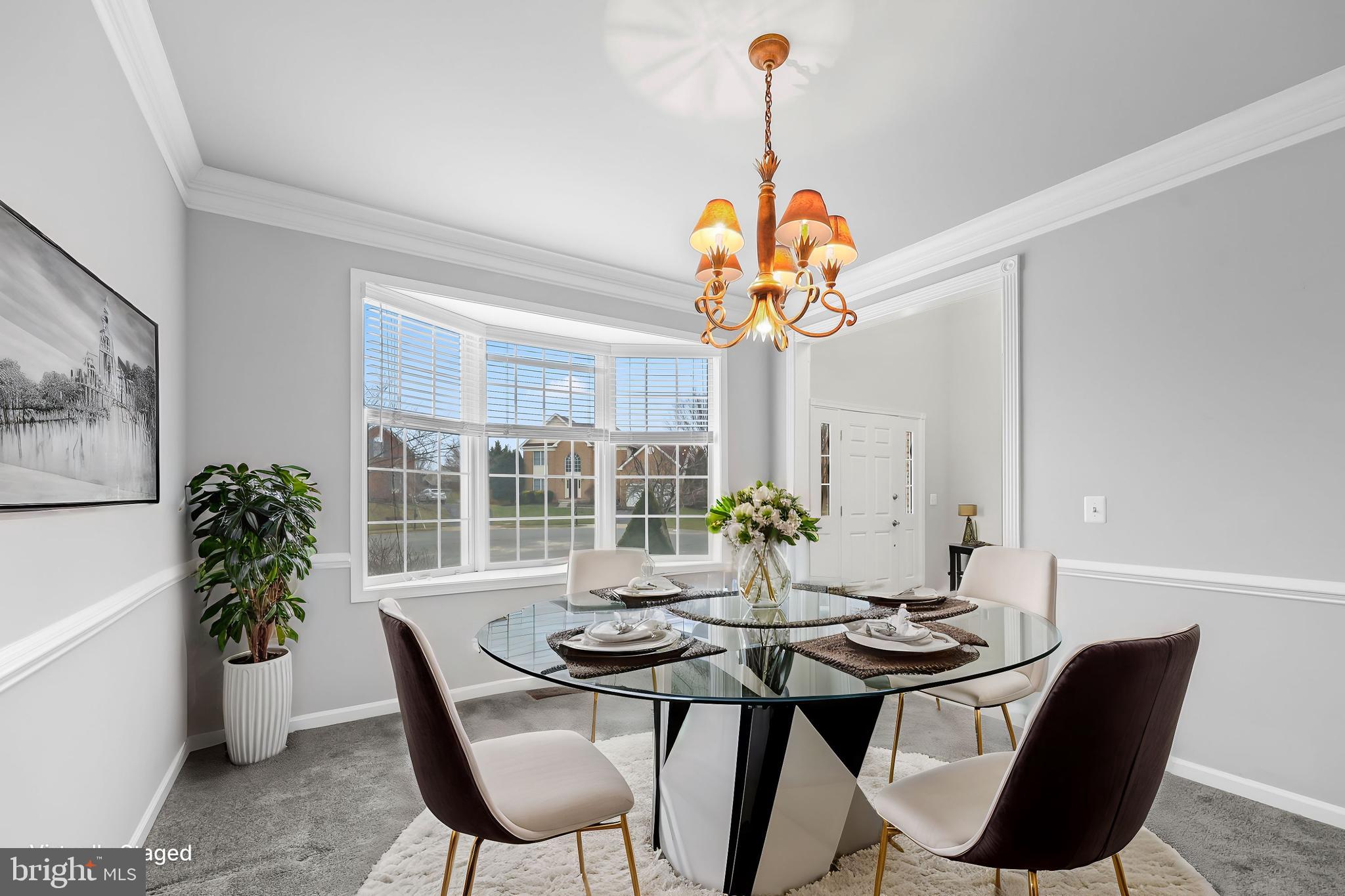 FARMWELL HUNT - Residential