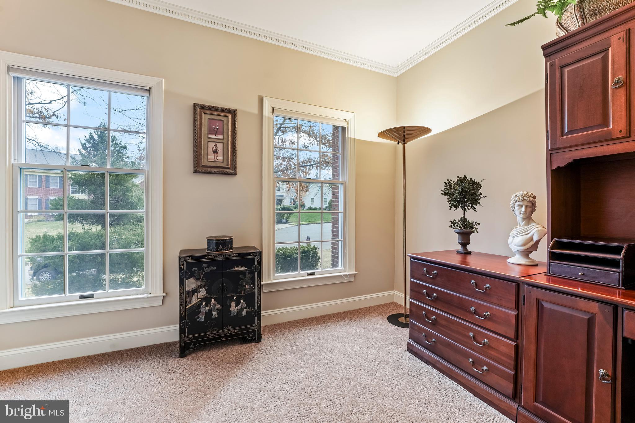 ROSE TREE ESTS - Residential