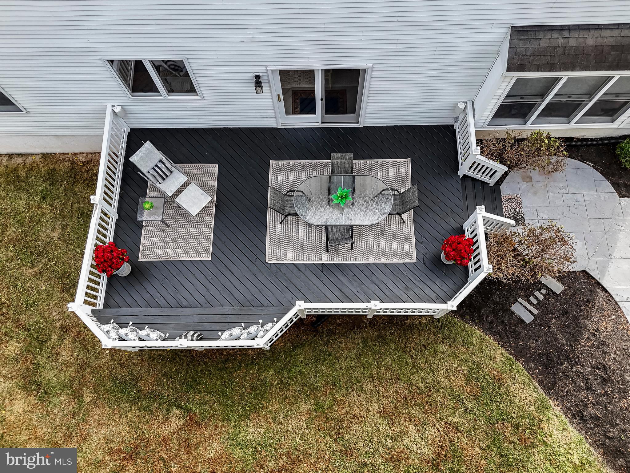 ROSE TREE ESTS - Residential