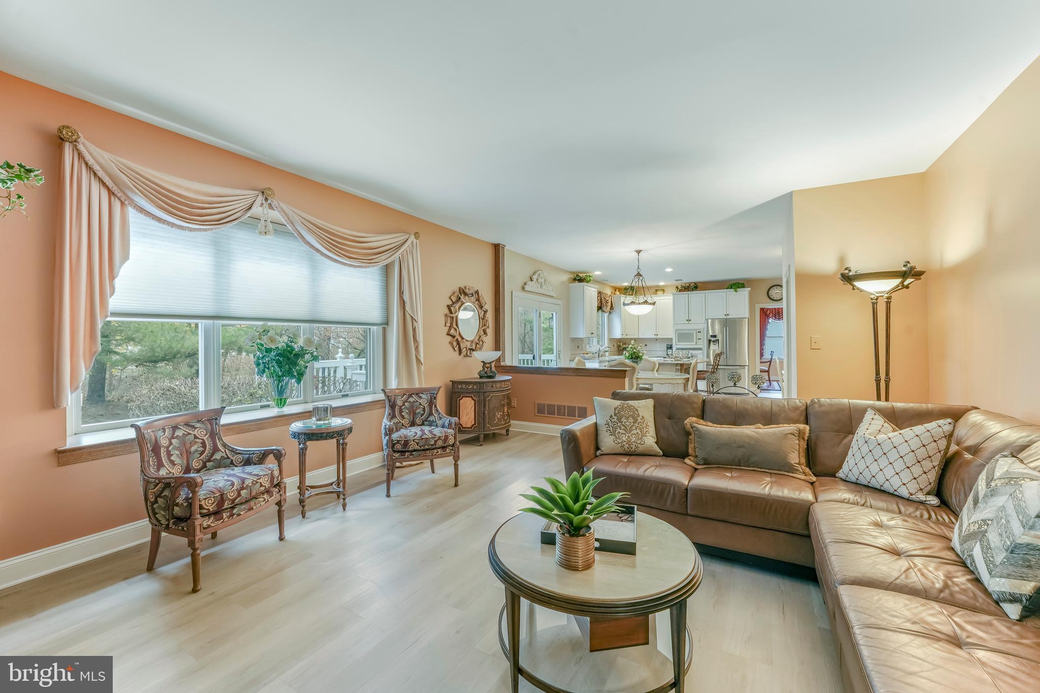 ROSE TREE ESTS - Residential