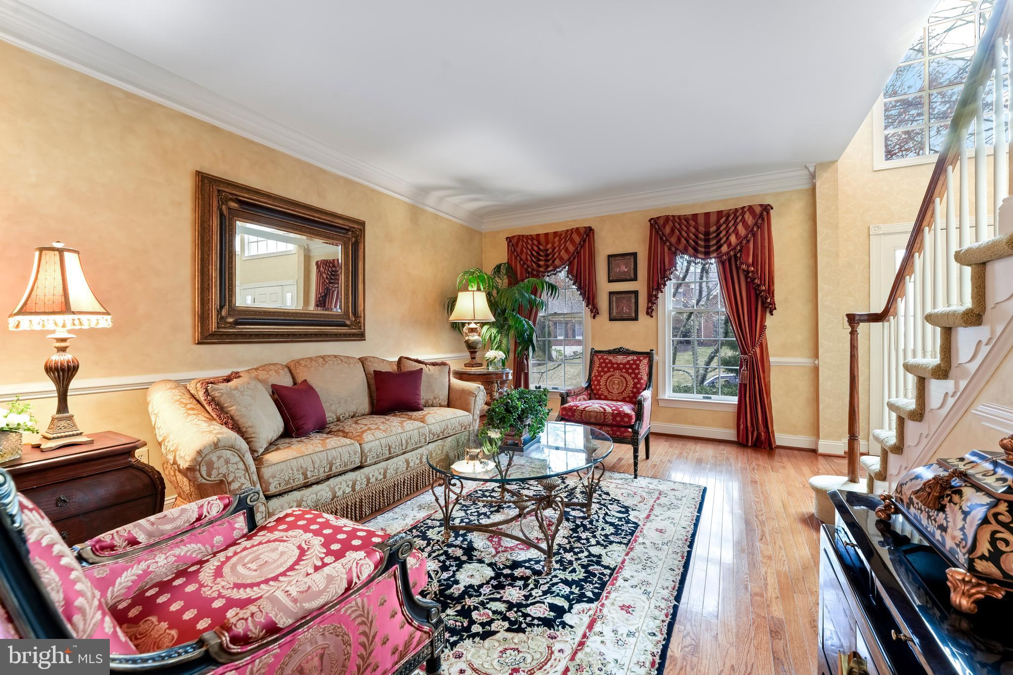 ROSE TREE ESTS - Residential