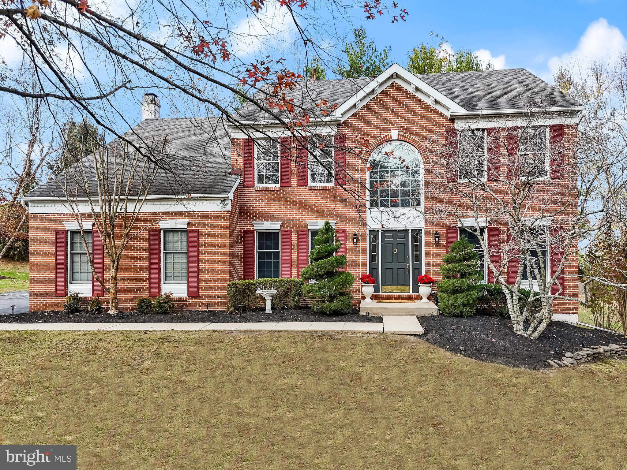 ROSE TREE ESTS - Residential