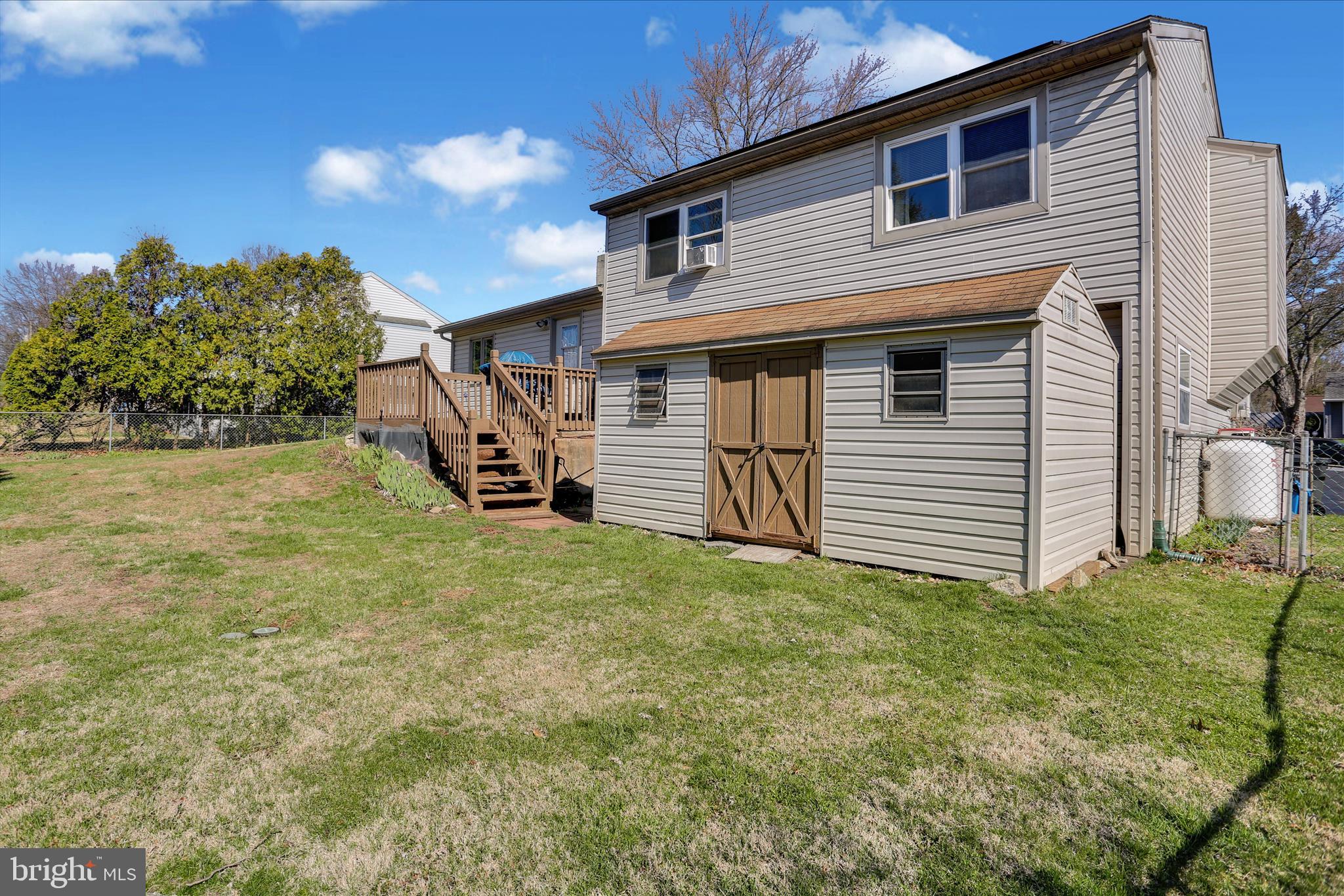 LINSTEAD - Residential