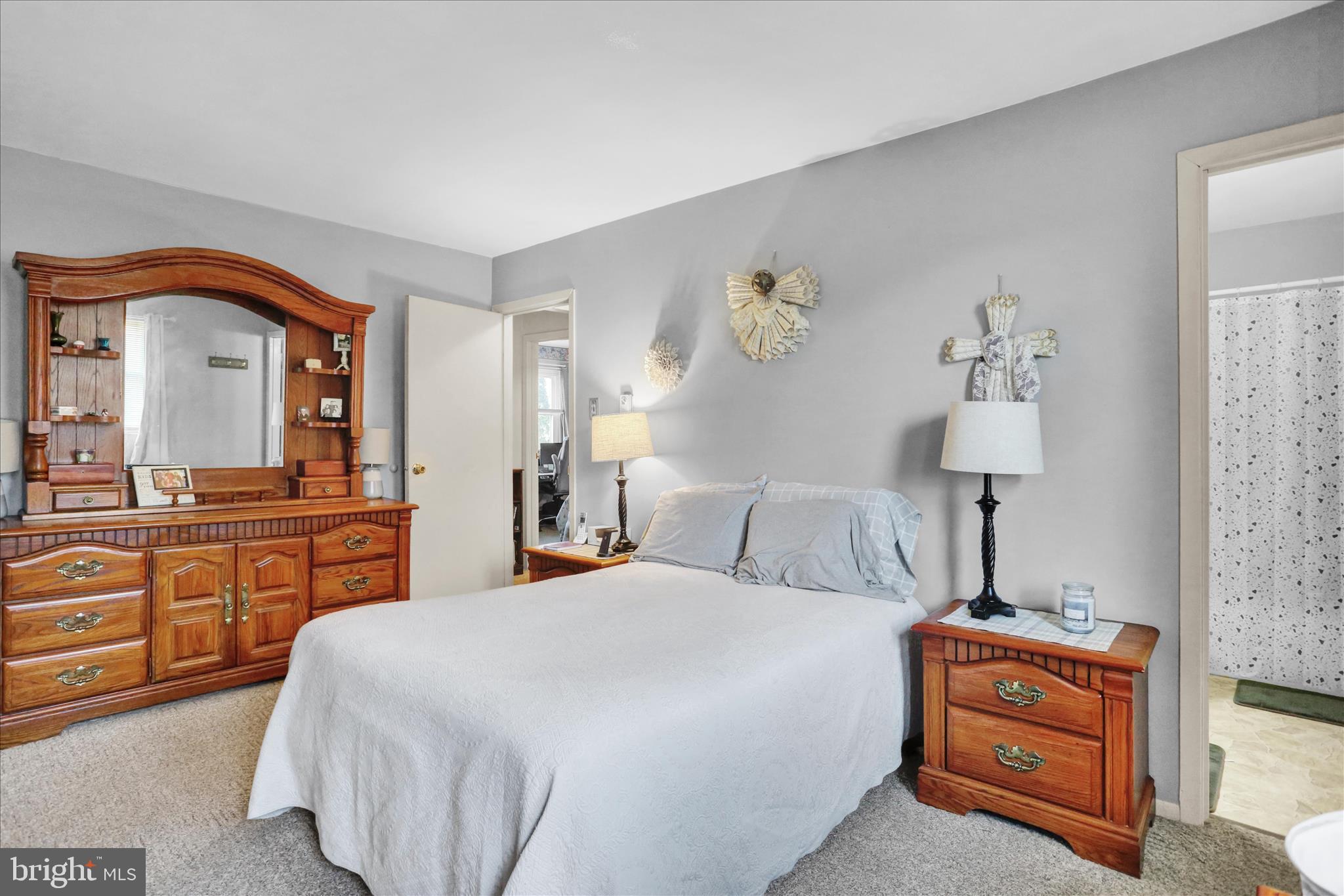 LINSTEAD - Residential