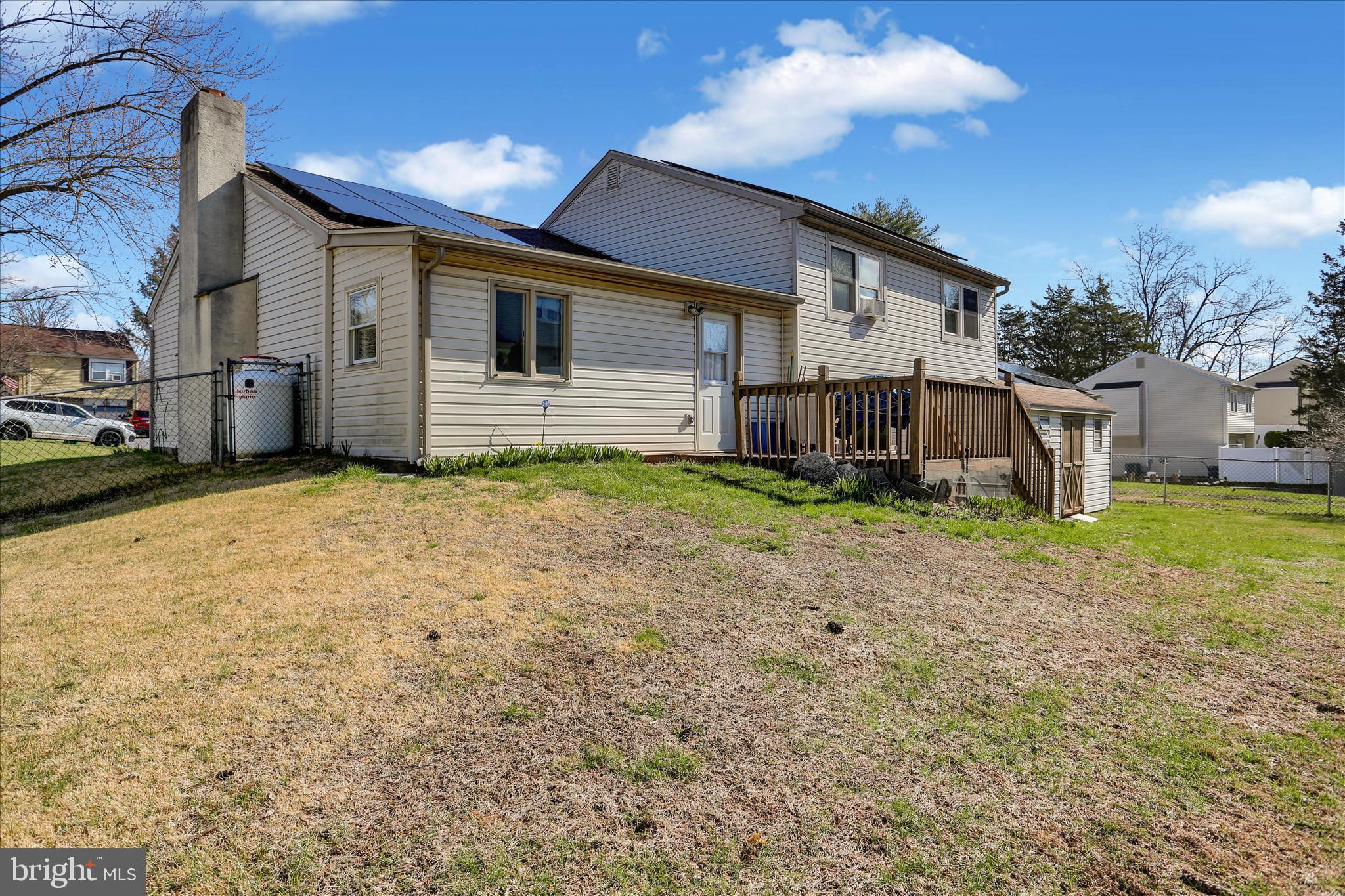 LINSTEAD - Residential