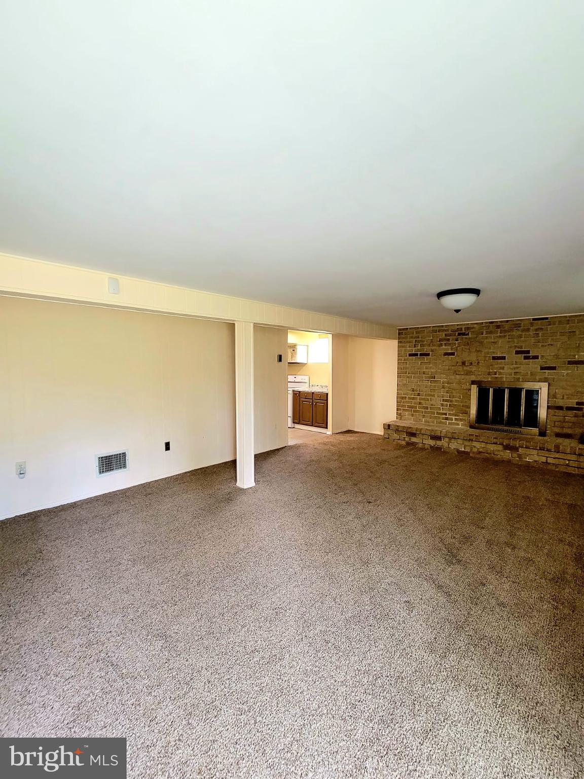 CHARTLEY EAST - Residential Lease