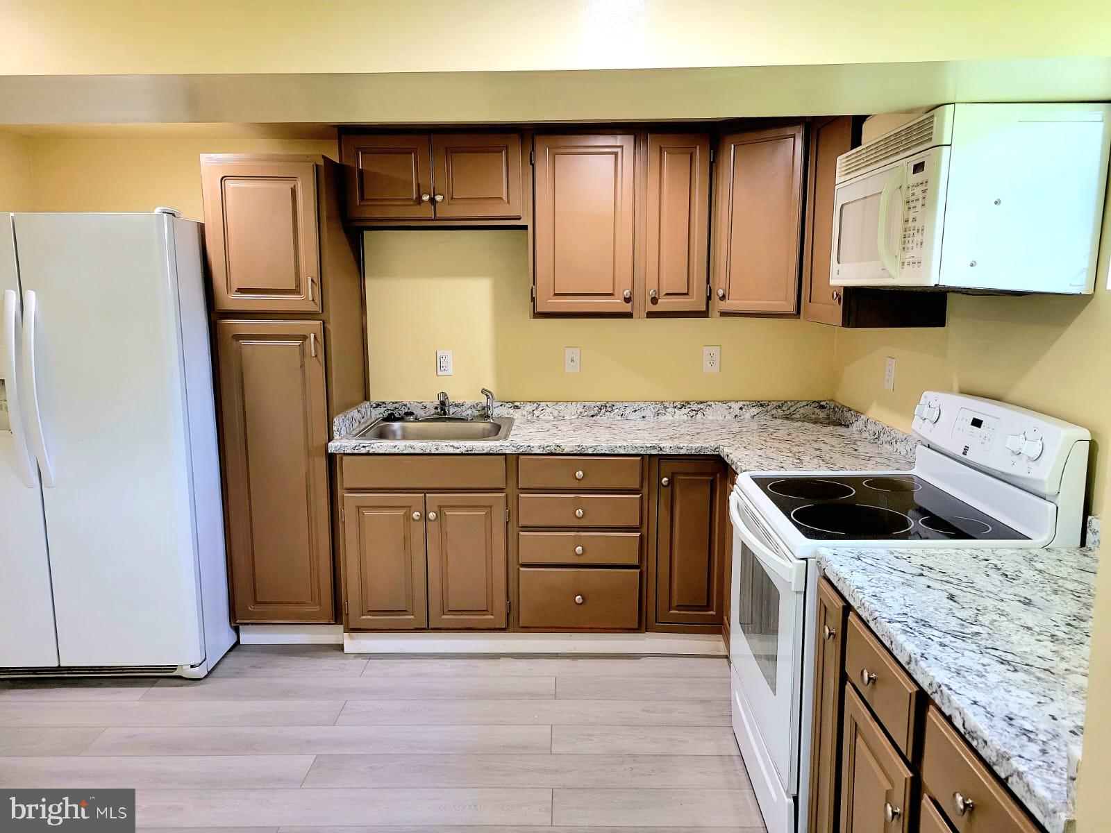 CHARTLEY EAST - Residential Lease