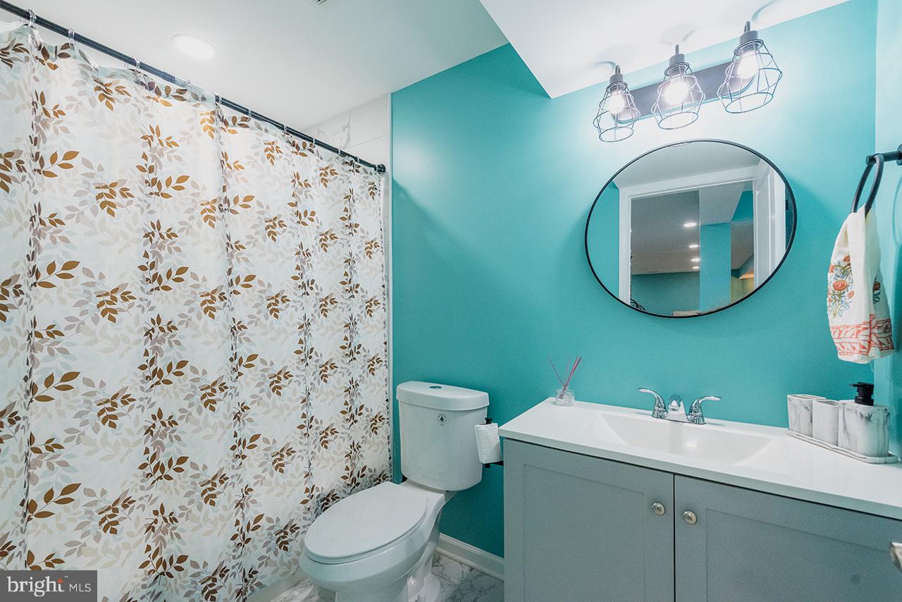 MEADOWS 2 - Residential