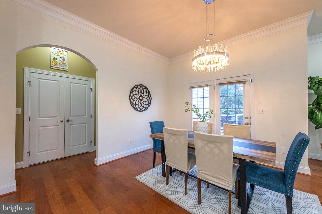 MEADOWS 2 - Residential