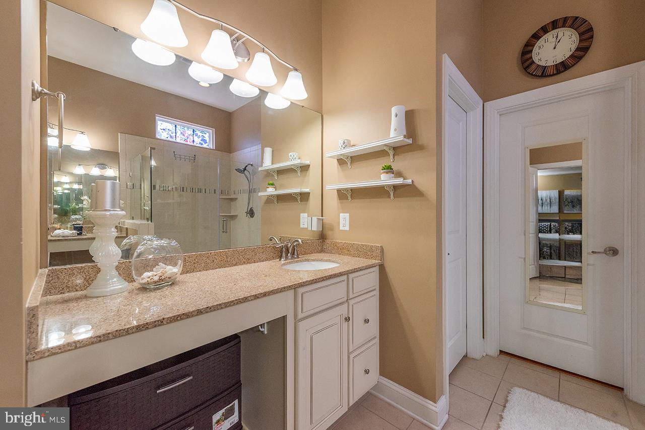 MEADOWS 2 - Residential