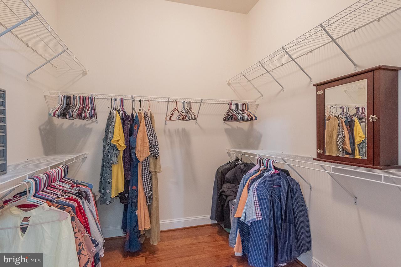 MEADOWS 2 - Residential