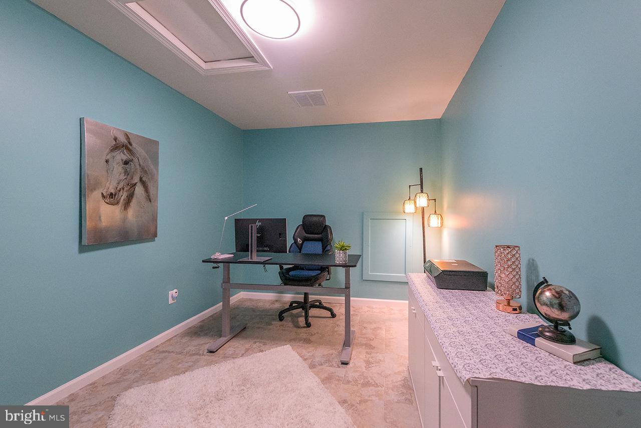 MEADOWS 2 - Residential