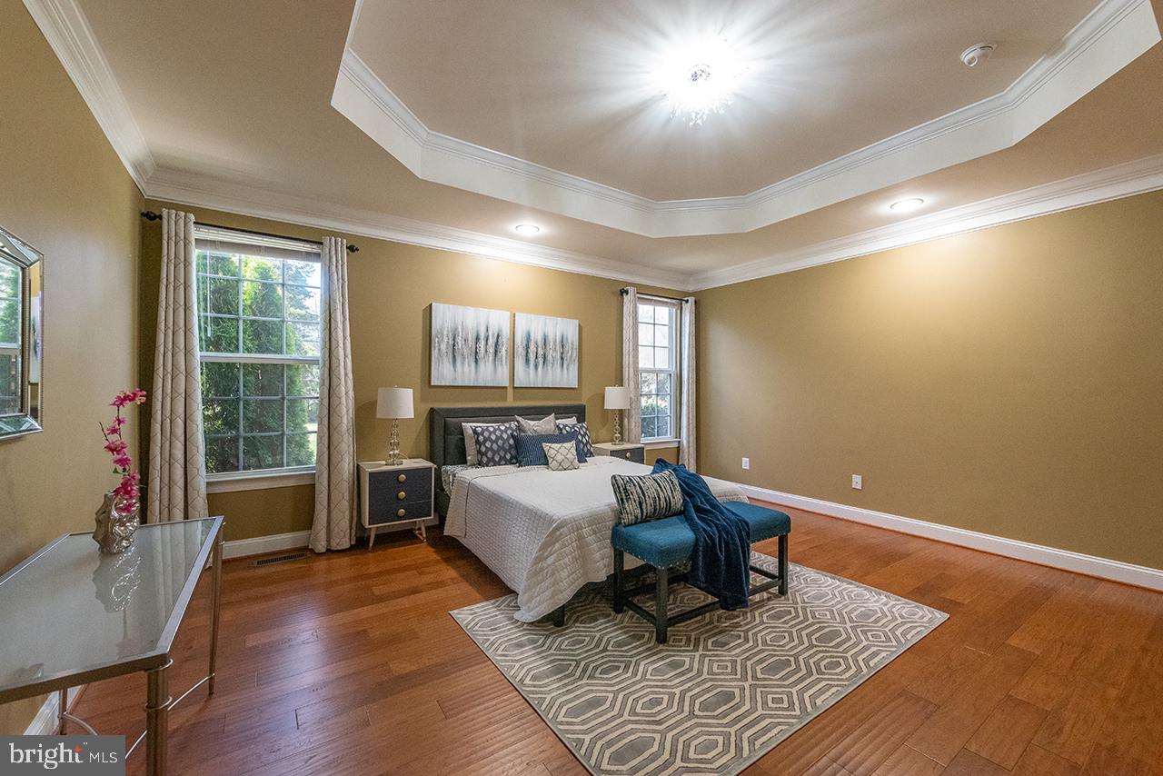 MEADOWS 2 - Residential