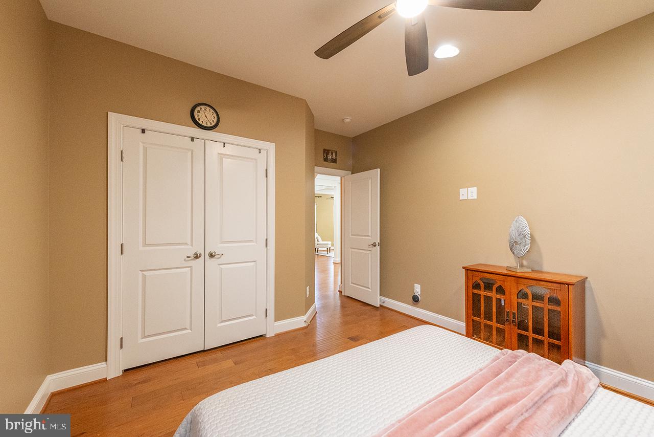 MEADOWS 2 - Residential