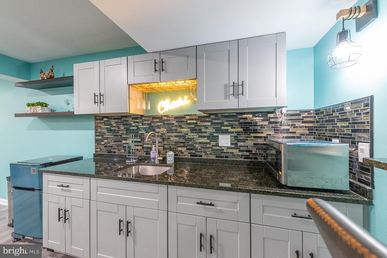 MEADOWS 2 - Residential