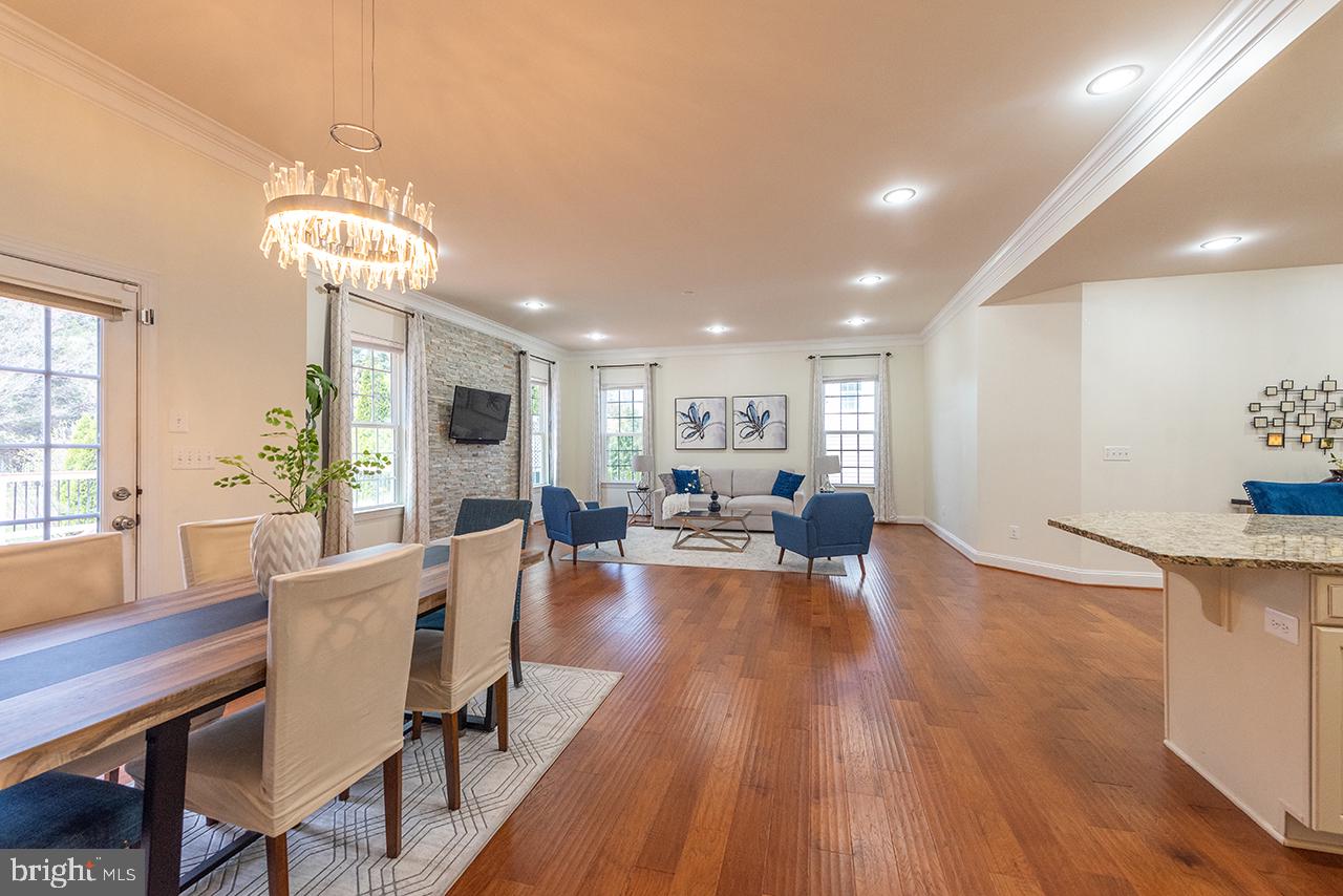 MEADOWS 2 - Residential