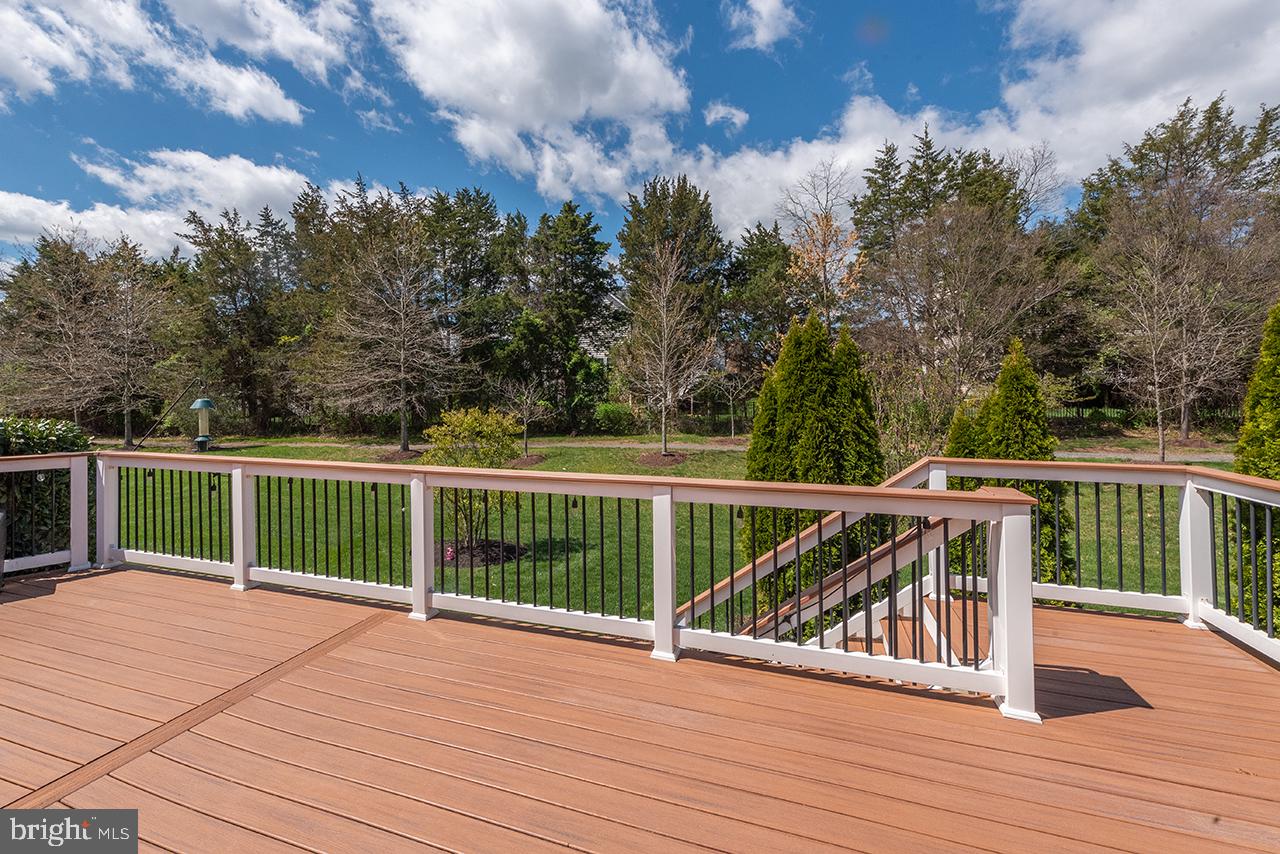 MEADOWS 2 - Residential