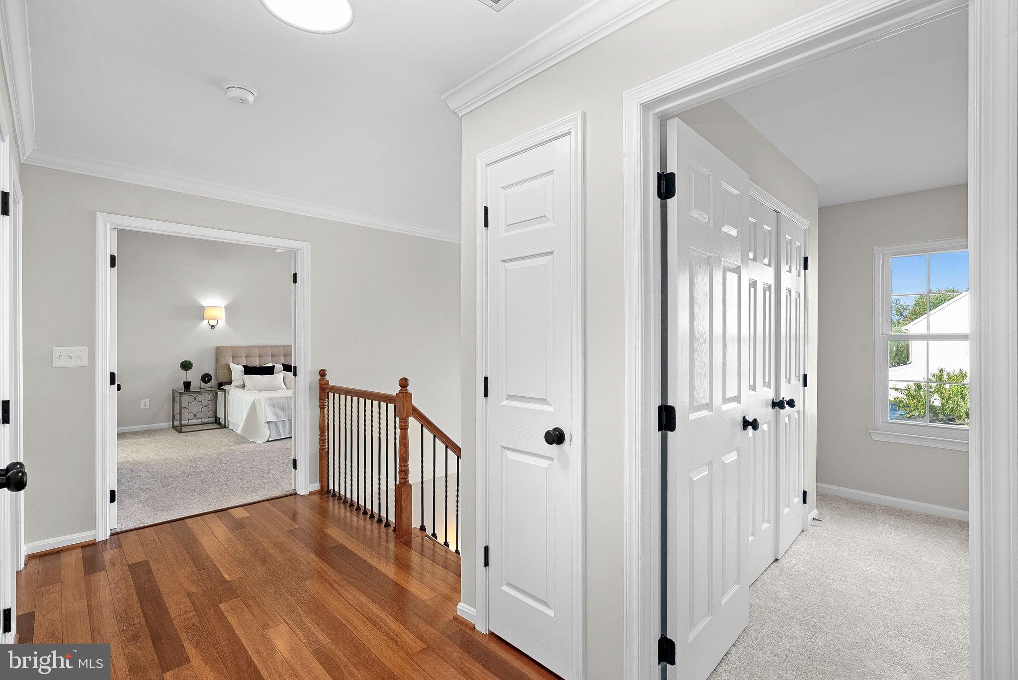 LOWES ISLAND - Residential